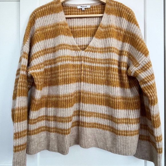 Madewell V Neck Sweater - Picture 1 of 3